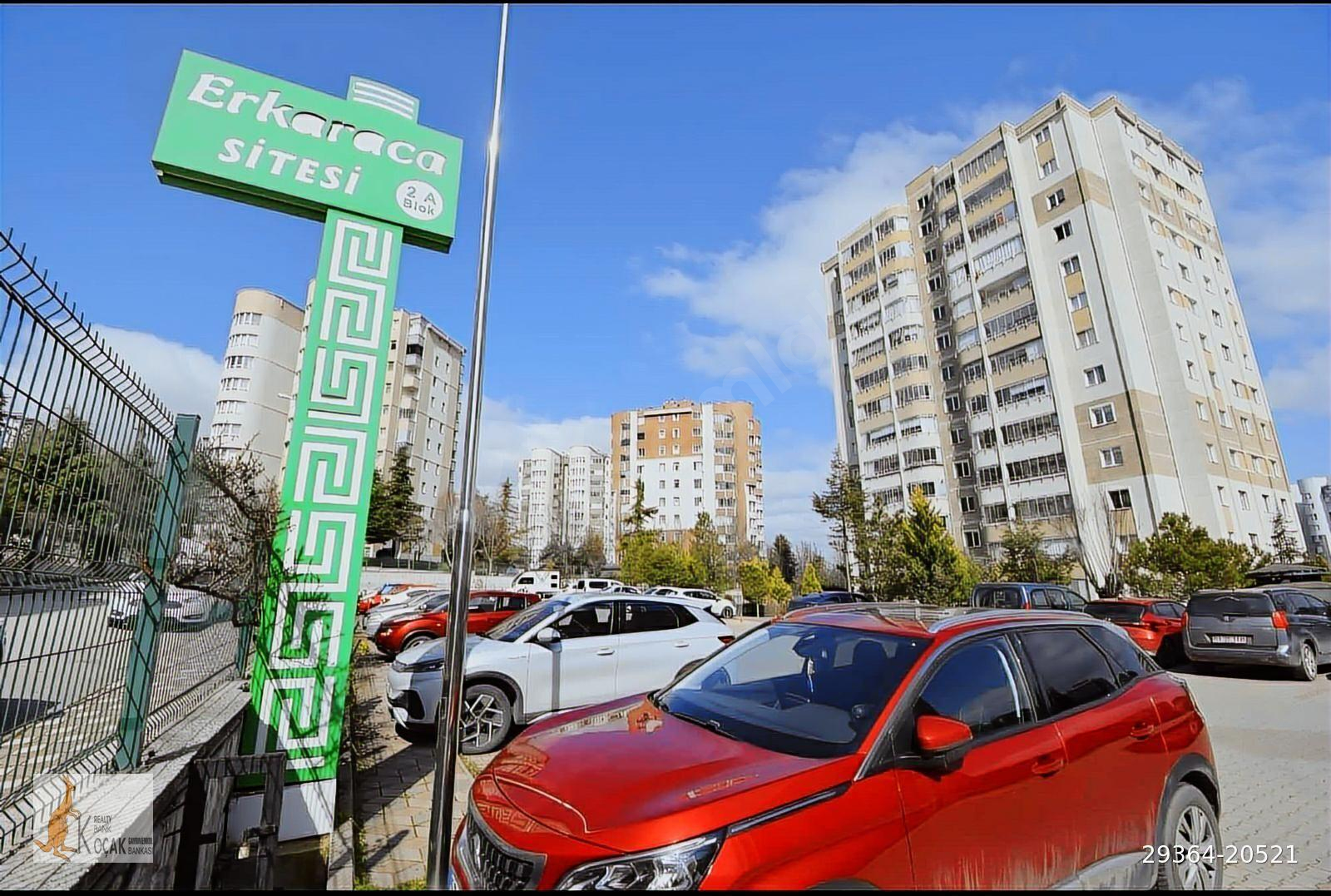 'KOÇAK'tan' Site İçerisinde Bakımlı Önü Açık Park Manzaralı