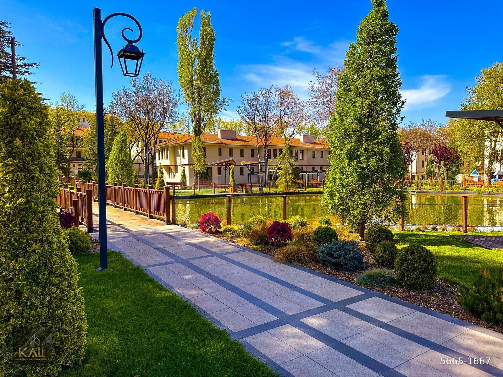 "Saraçoğlu Mahallesinde" 3+1 Kiralık Daire Kali A.Ş