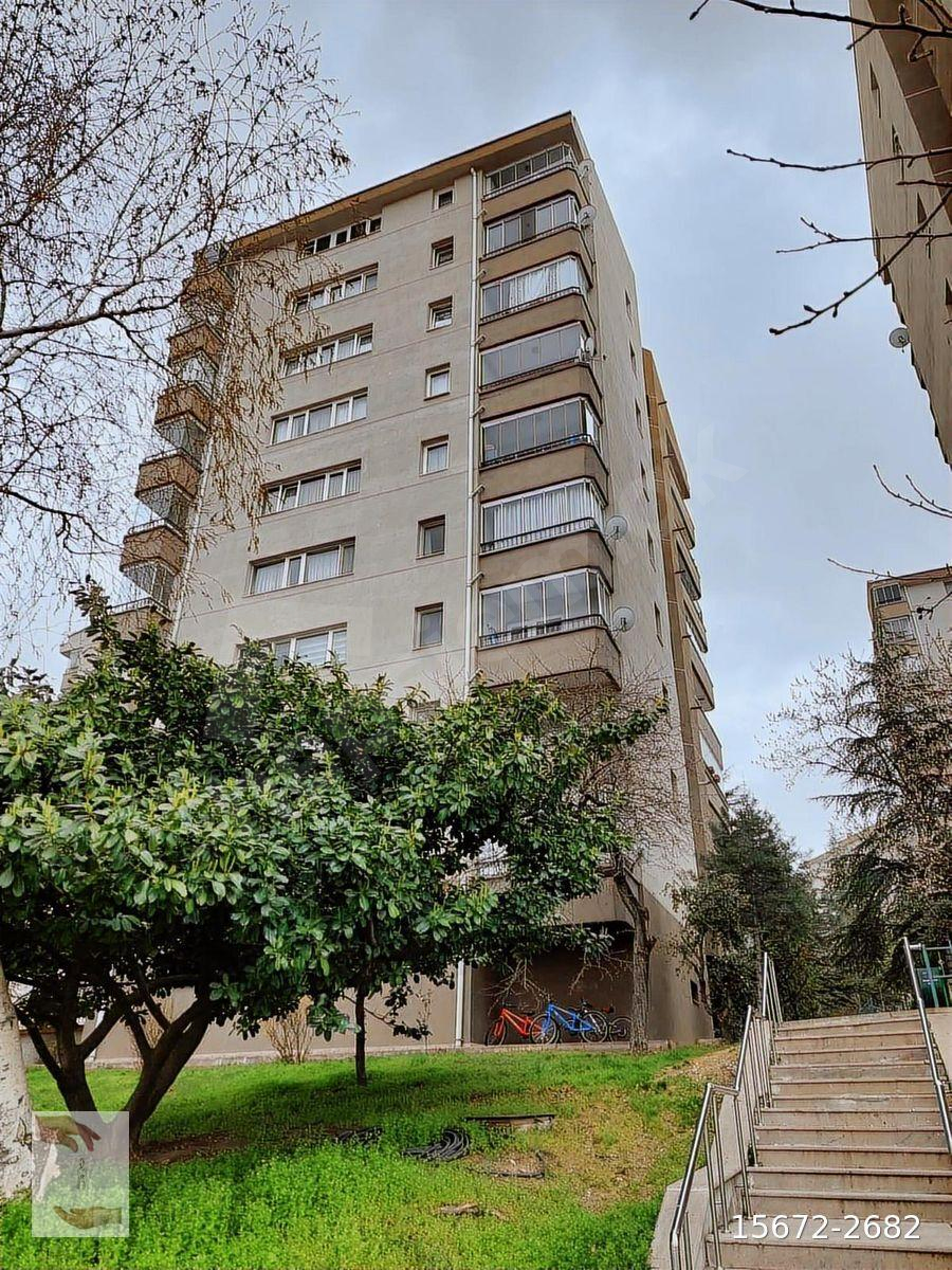 BATIKENT ÖĞRETMEN EMLAK' TAN İDARECİLER SİTESİN DE YAPILI 3+1