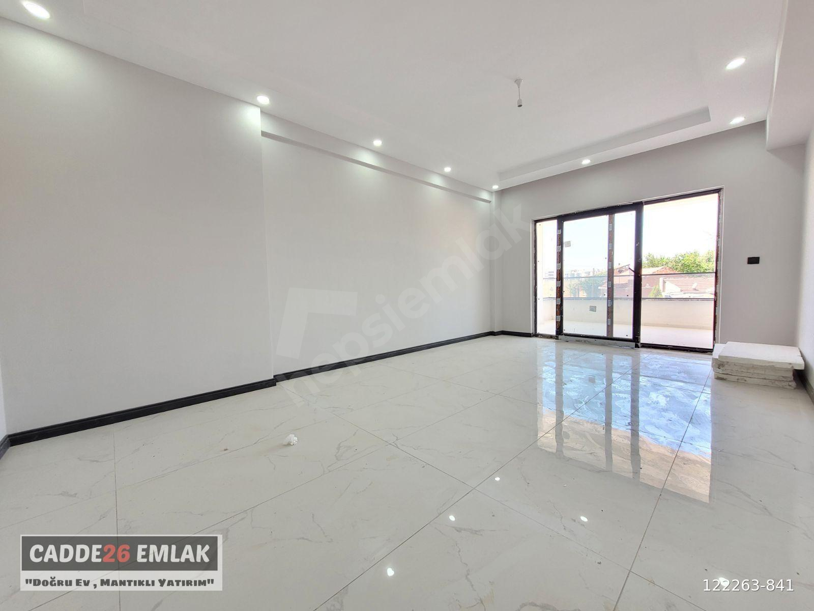 CADDE26 DAN SİTE İÇİNDE EBEBEYN BANYOLU 2+1 DAİRE
