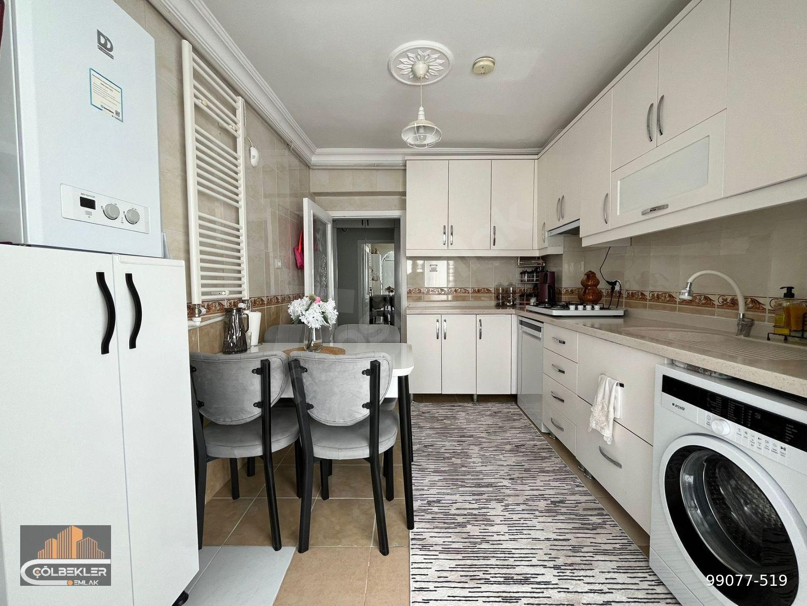 YEŞİLTEPE MAH.DE 3+1 SON KAT'TA ASANSÖR'LÜ FULL YAPILI GENİŞ M2 SATILK DAİRE!