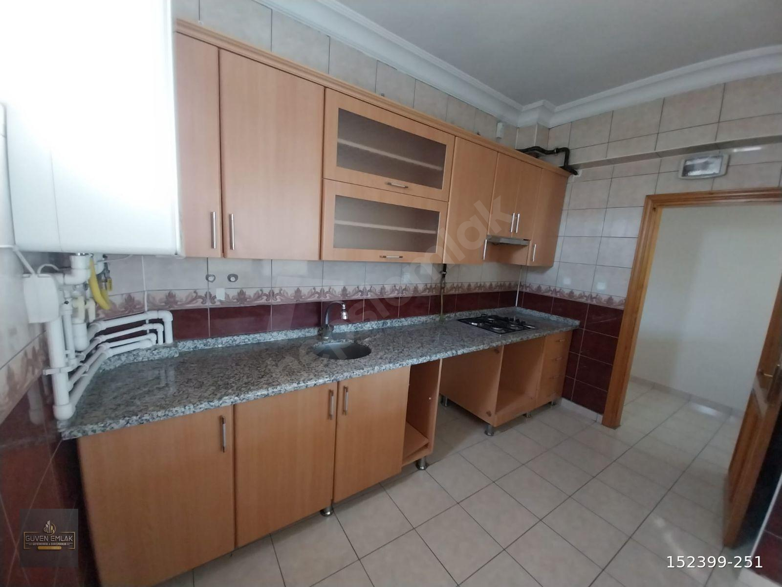 ANKARA ASFALTINA YAKIN YATIRIMLIK FIRSAT DAİRE GÜVEN EMLAK'TAN