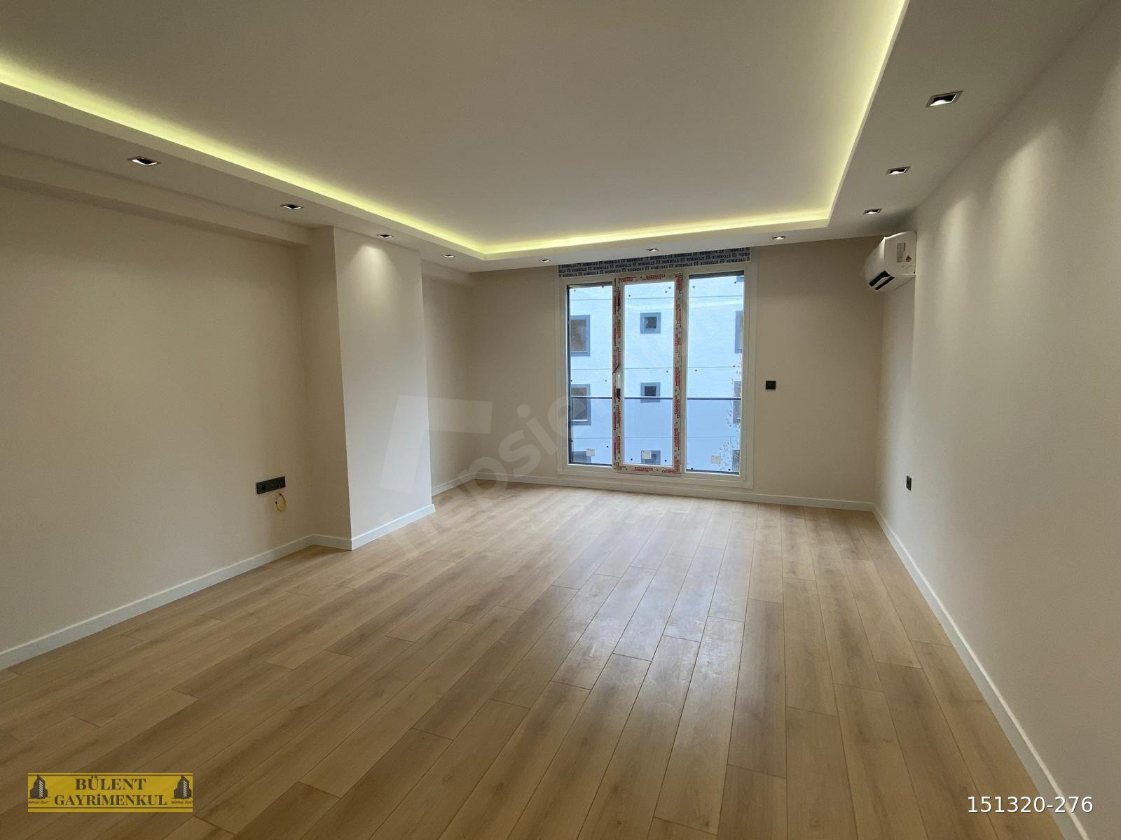 BAHÇELİEVLER SIFIR DAİRE 4.KAT 3+1 K.OTO PARKLI ASANSÖRLÜ