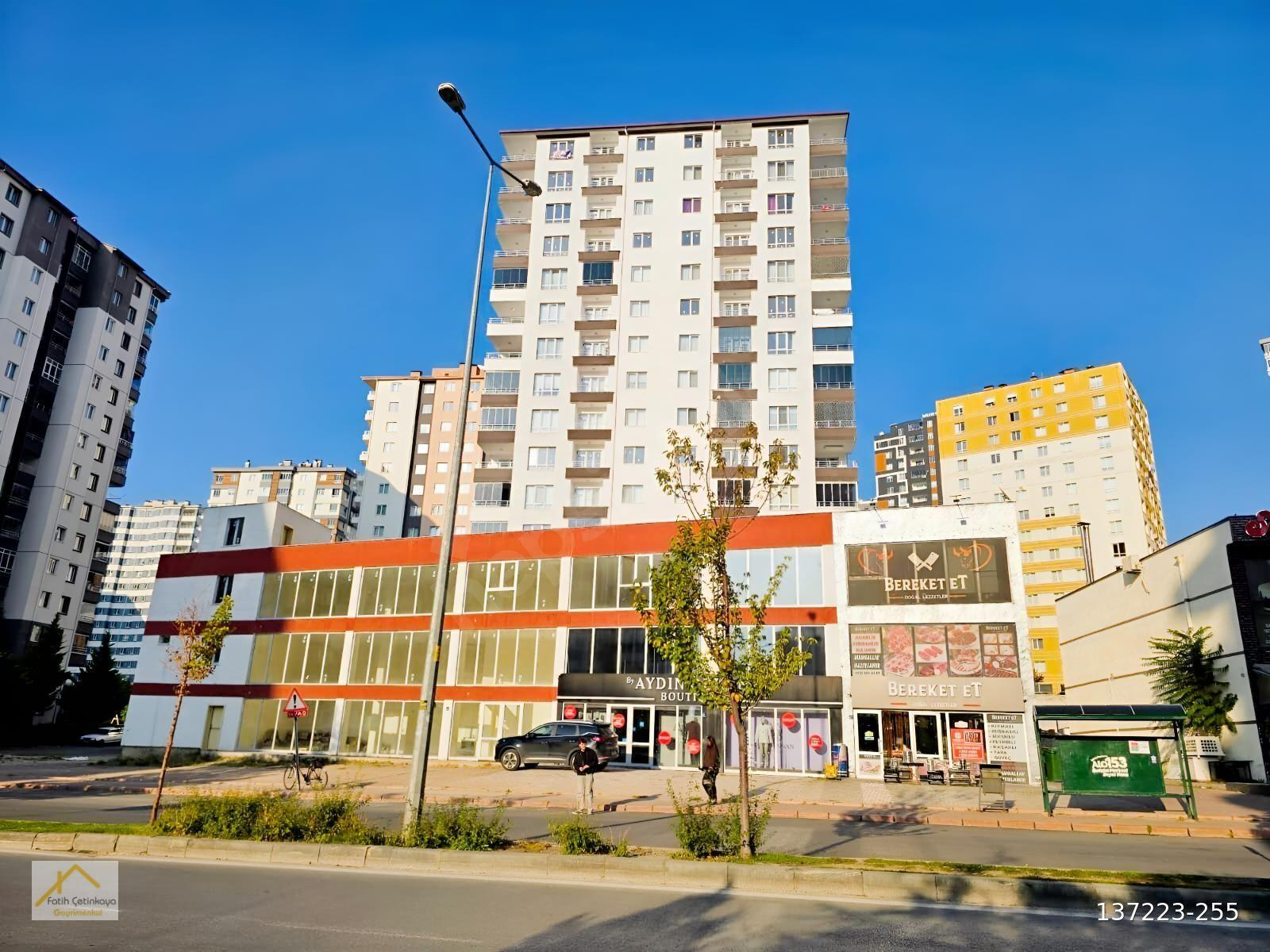 MEVLANA PAPATYA CADDESİNDE SATILIK SIFIR 3+1 DAİRE