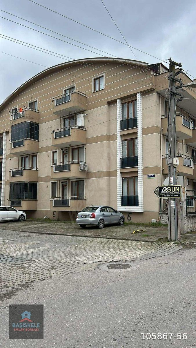 İL EMNİYETE YAKIN KONUMDA SATILIK ÇATI DUBLEX
