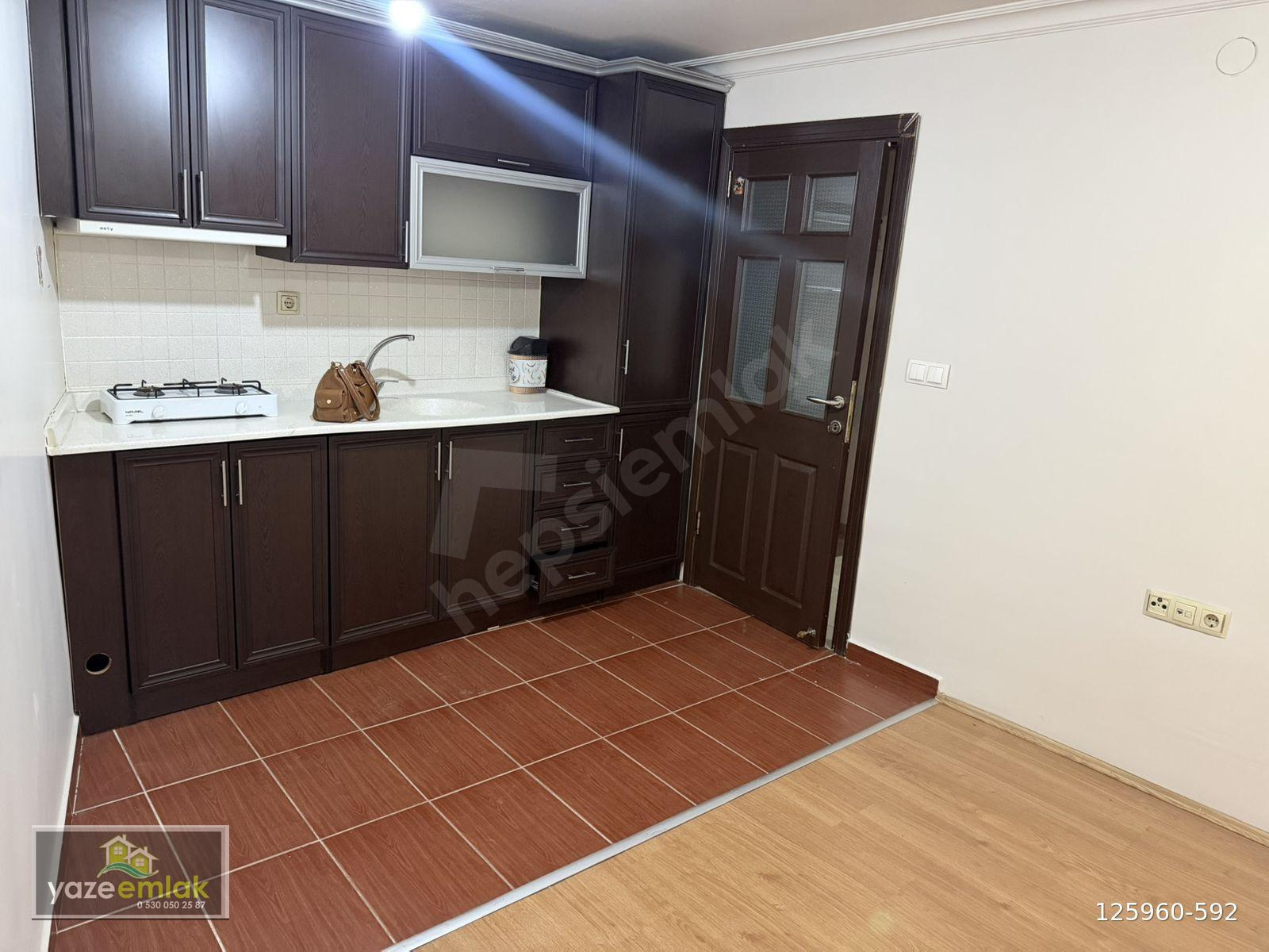 Yaze Emlak’tan Karaçayır Mh’de 1+1 Abonelikler Açık Kiralık Boş Daire