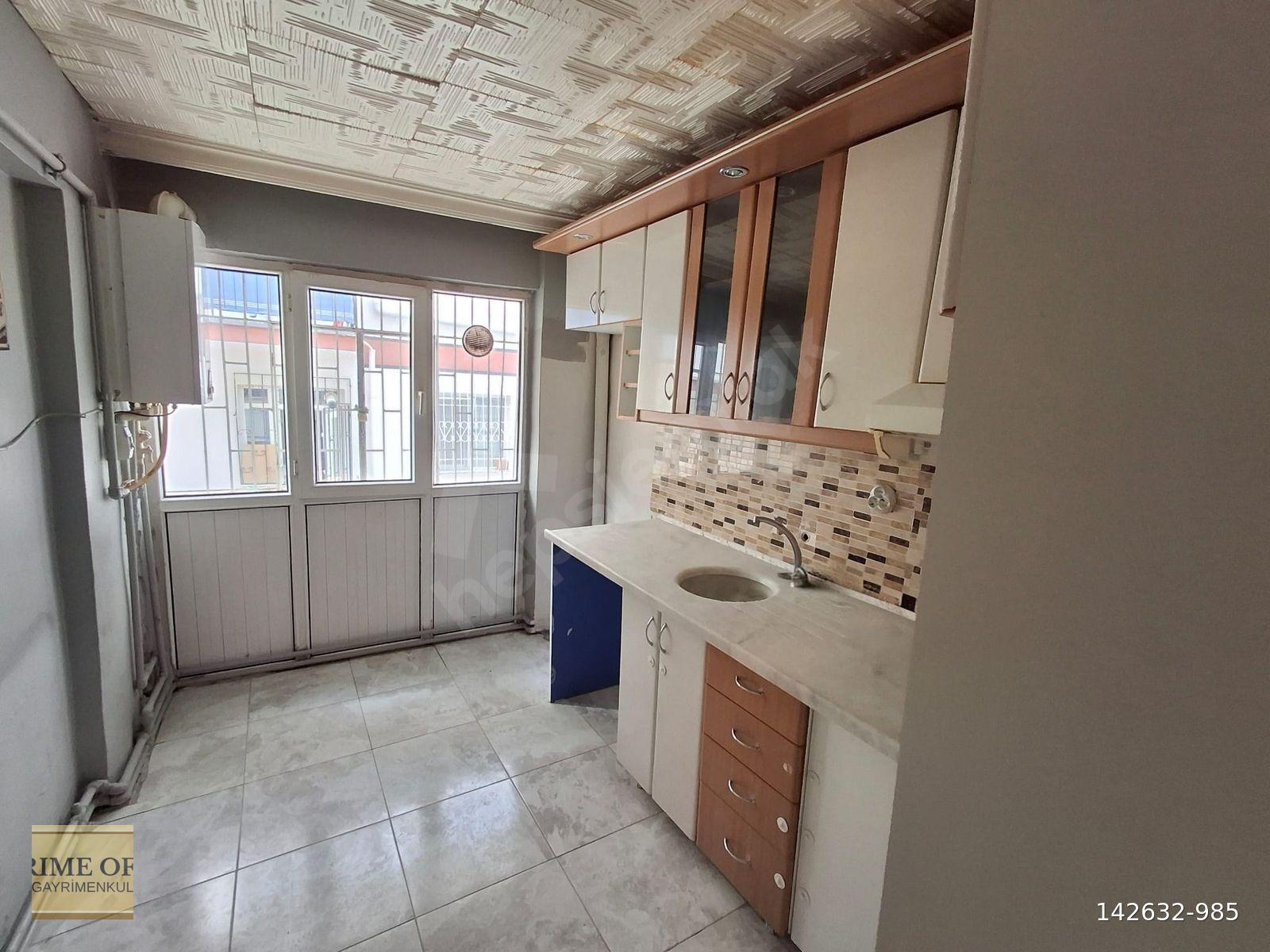 AYVALI MAHALLESİ SEVAL CADDE YAKINI GİRİŞ KAT 3+1 KİRALIK DAİRE