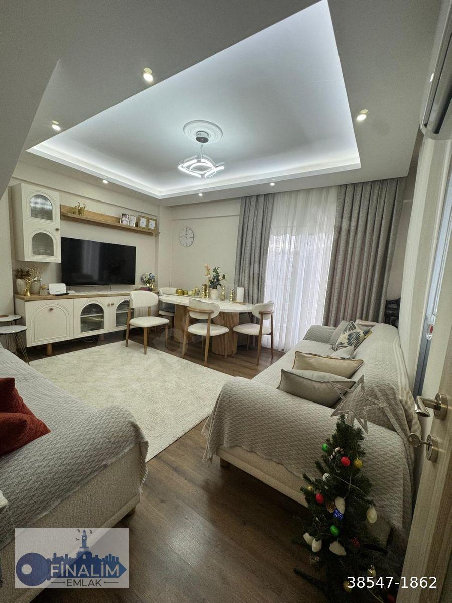 Bornova Homeros Vadi villar bölgesi Eşyalı Dubleks Kiralık Daire