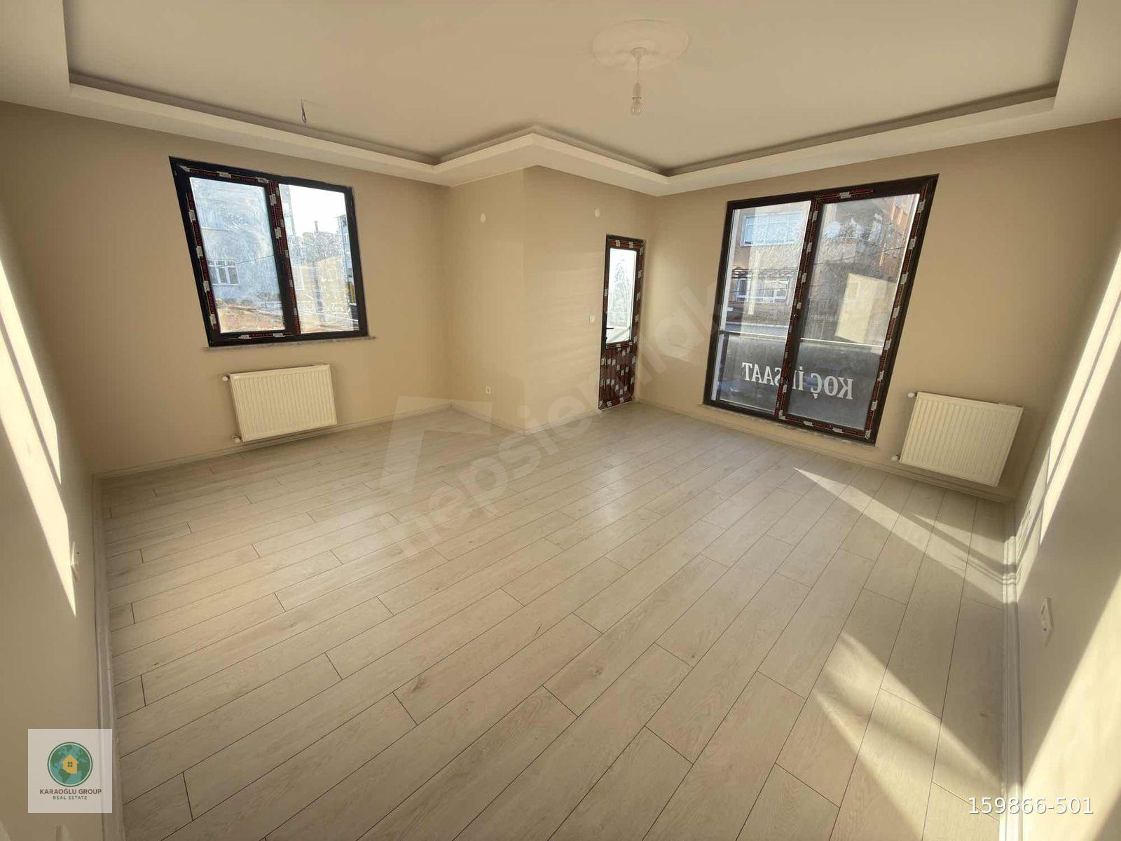 ATAŞEHİR DE 2+1 SATILIK OTOPARKLI CADDE ÖNÜ SIFIR DAİRE