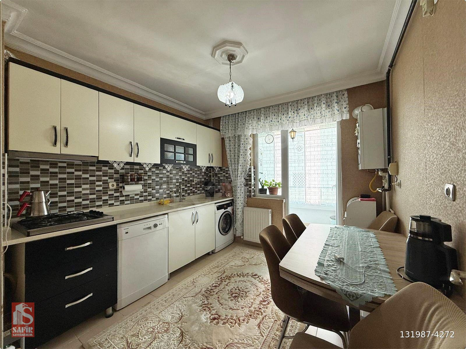 SAFİR'DEN SANCAKTEPE GÖBEKTE FULL YAPILI E.BANYOLU 3+1 DAİRE!!