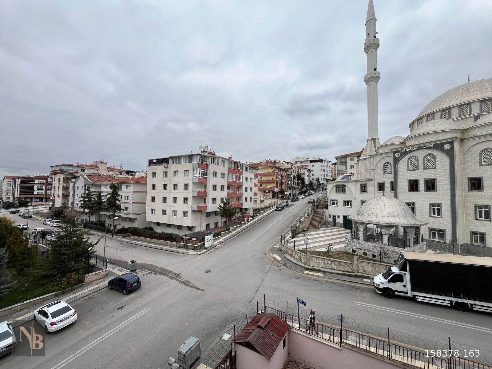 TOPÇU MAH .SİTE İÇİNDE 4+1 GENİŞ BALKONLU KİRALIK DAİRE