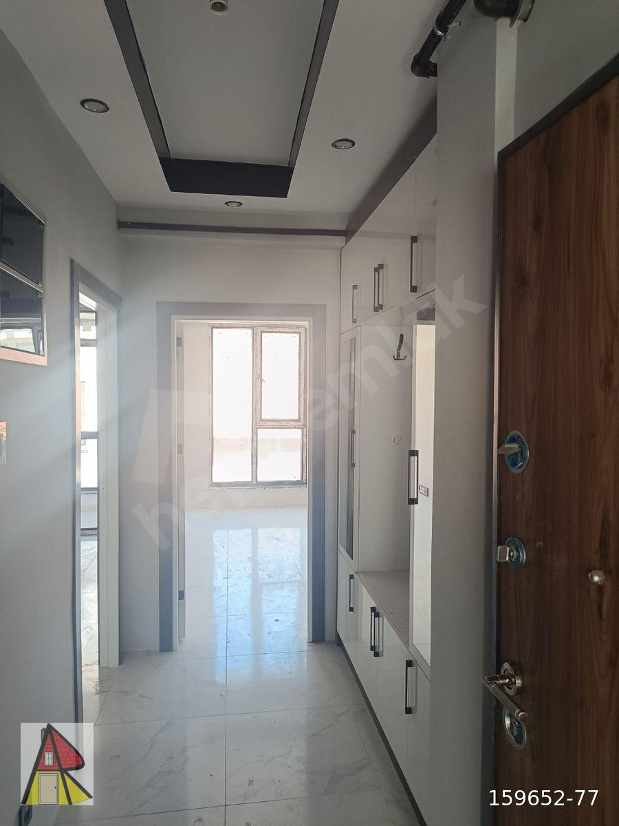 71 EVLER MAHALLESİ SATİLİK YENİ 2+0 DAİRE