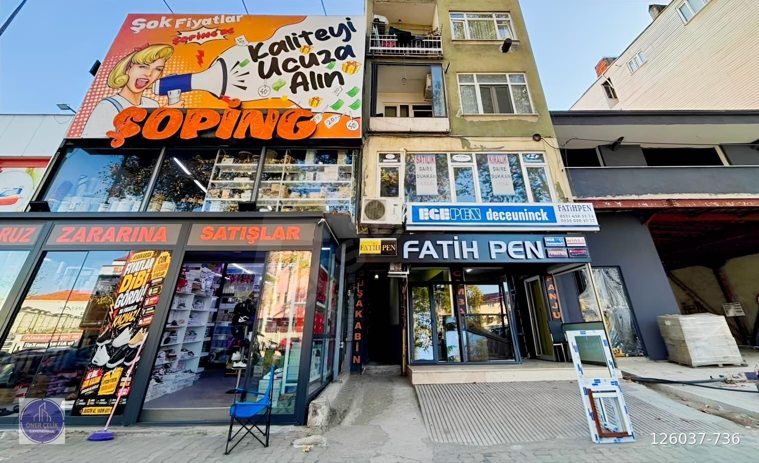 GÖLCÜK ÇARŞIDA SATILIK 2+1 DAİRE