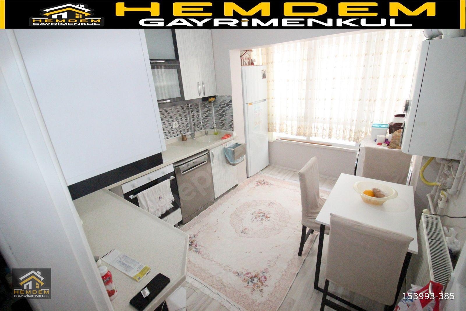 HEMDEM GAYRİMENKUL'DEN PINARBAŞI YAŞAR KEMAL CADDESİ'NE YAKIN ARAKATTA 3+1 SATILIK DAİRE