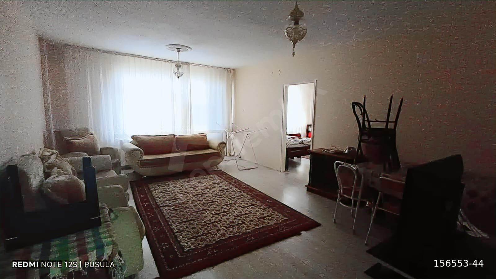 PUSULA'DAN İŞÇİYE, BEKARA EŞYALI DAİRE
