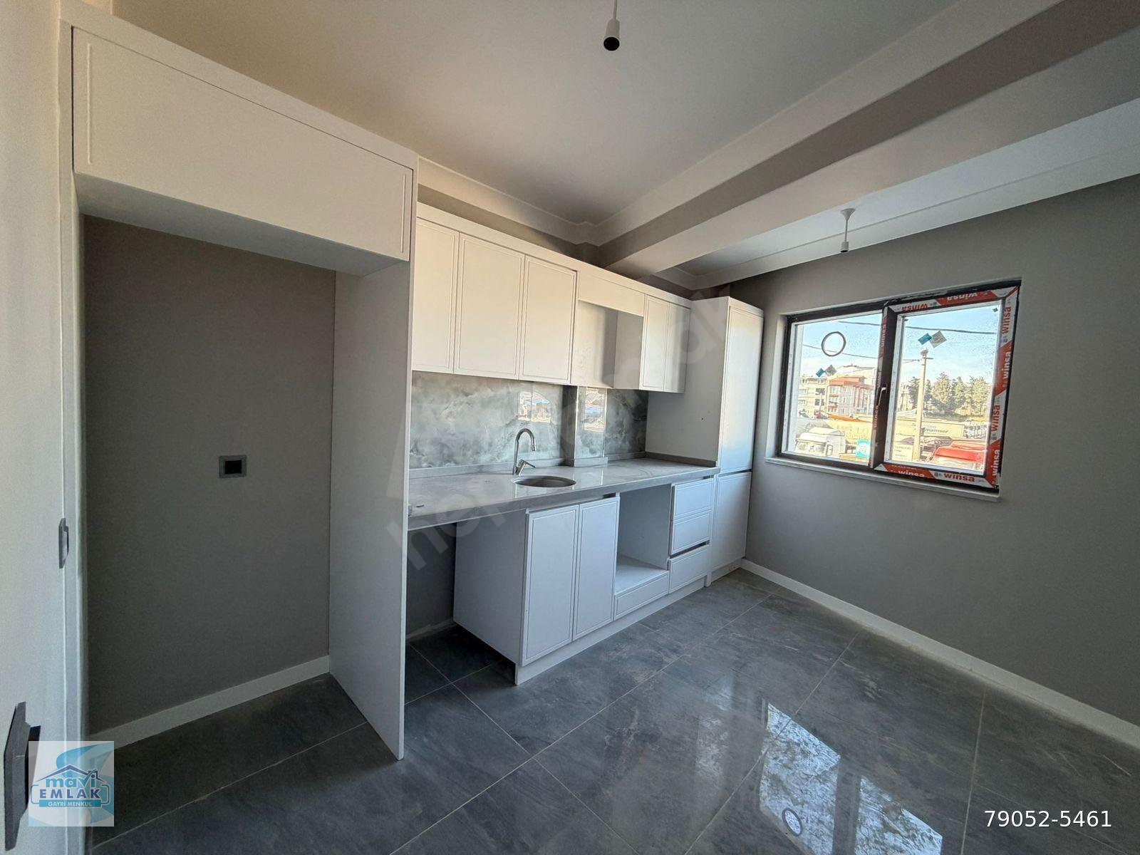 BANDIRMA MAVİ EMLAKTAN AY YILDIZ MAH. 2+1 SATILIK DAİRE