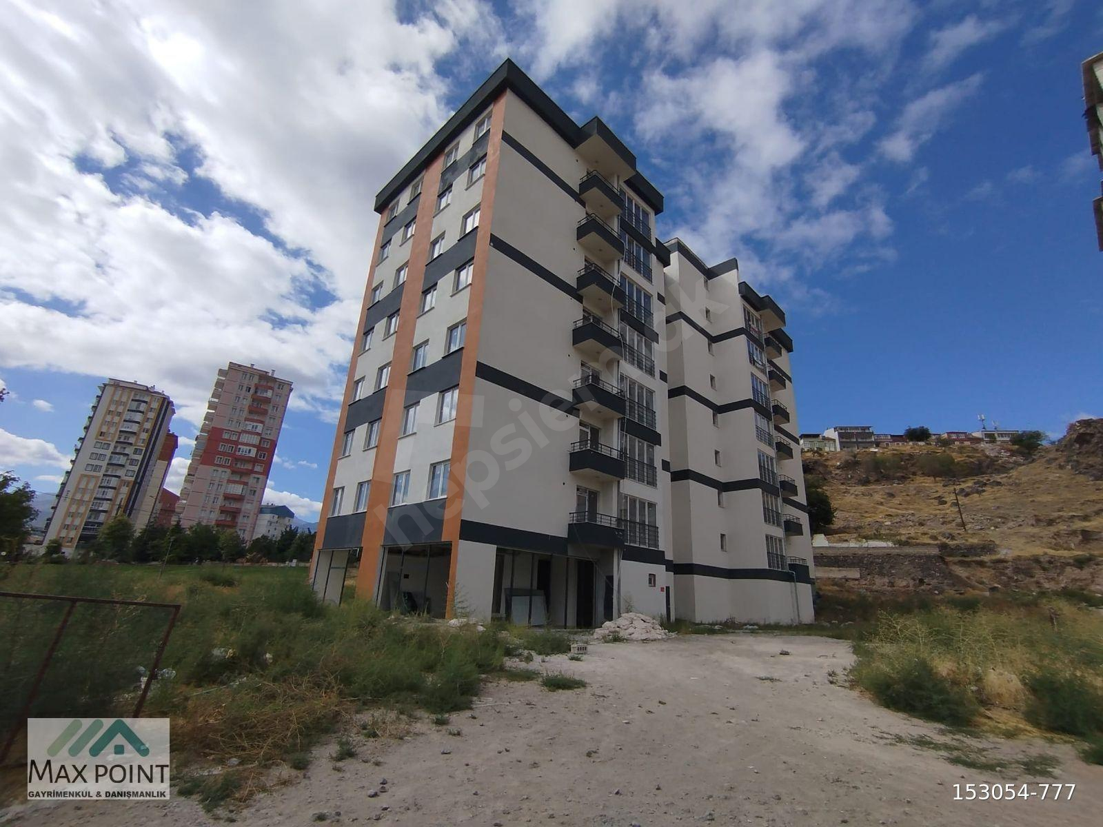 Esenyurt'ta 2+1 odalı, 110m2 SATILIK SIFIR DAİRE