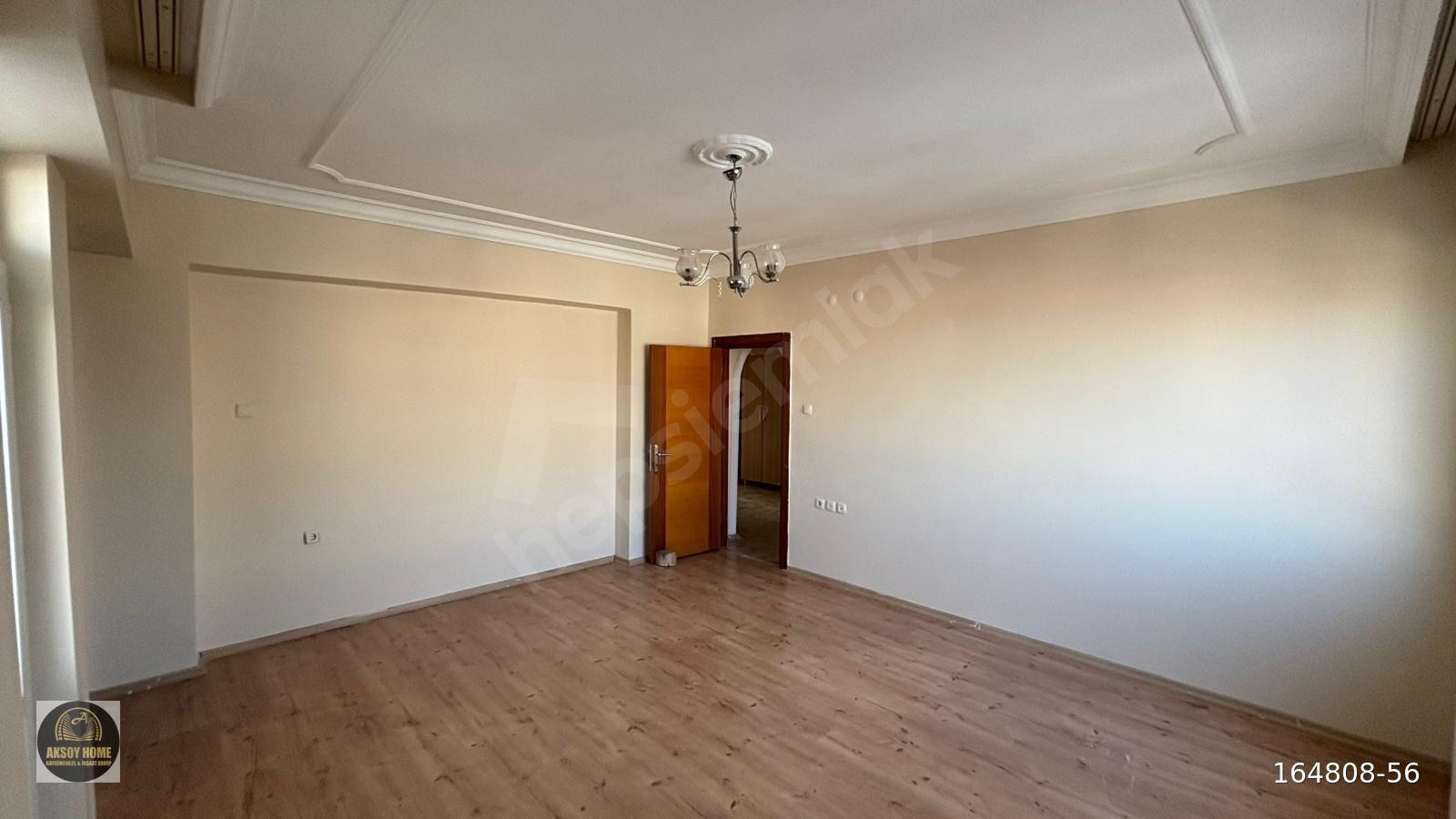 AKSOY'DAN GAZİLERDE FIRSAT DAİRE