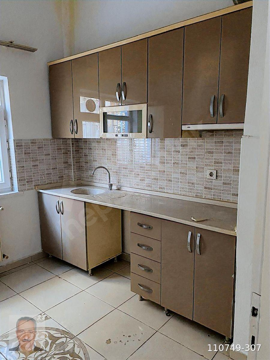 METROYA 4 DAKİKA DÜZ AYAK 3+1 SATILIK
