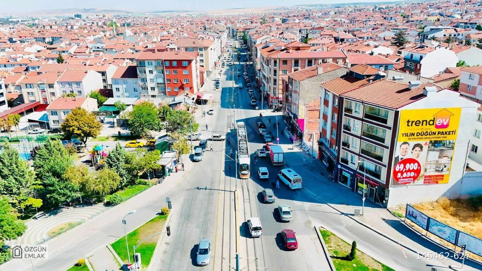ÖZGÜN'DEN EMEK MAH. ERTAŞ YAKINI MÜKEMMEL KONUM 3+1 DAİRE