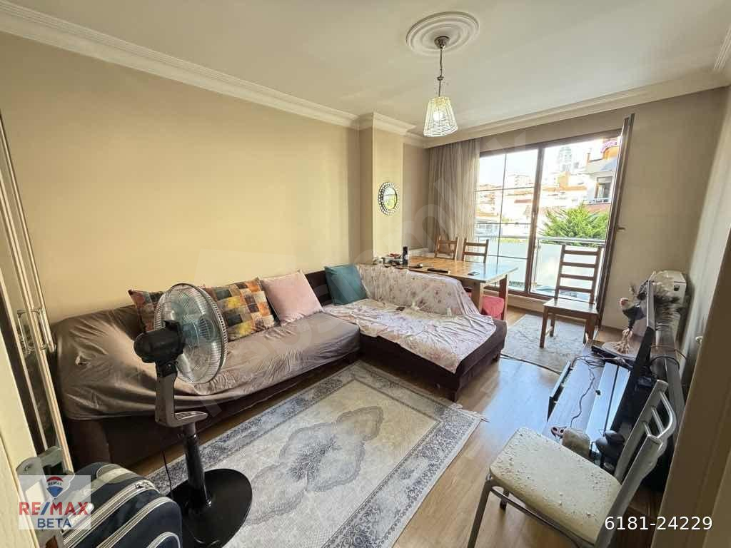 ESATPAŞA’DA FİNANS MERKEZİNE KOMŞU AYRI MUTFAKLI YATIRIMLIK SATILIK DAİRE