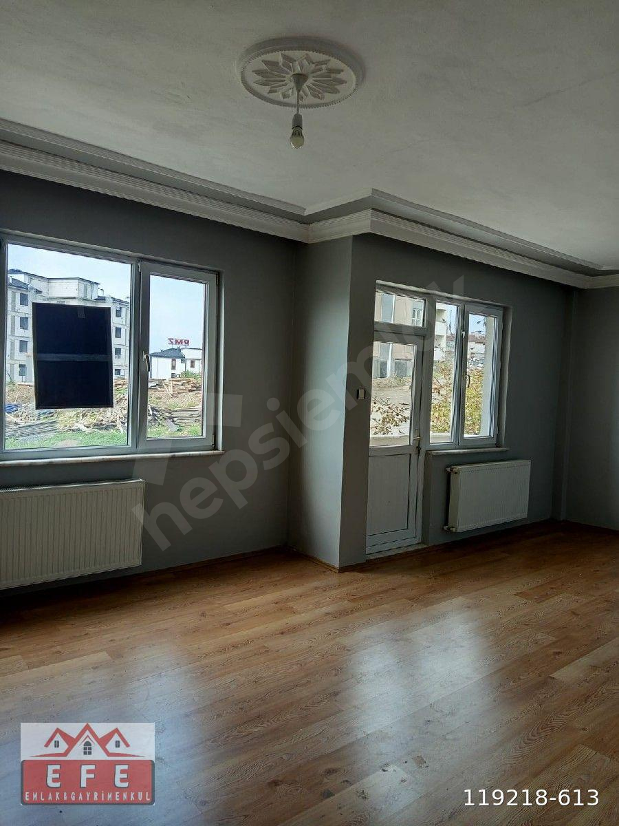 EFE EMLAKTAN KİRALIK... 1050 EVLERDE KÜLTÜR MERKEZİ KARŞISINDA 3.KAT 3+1 DAİRE...