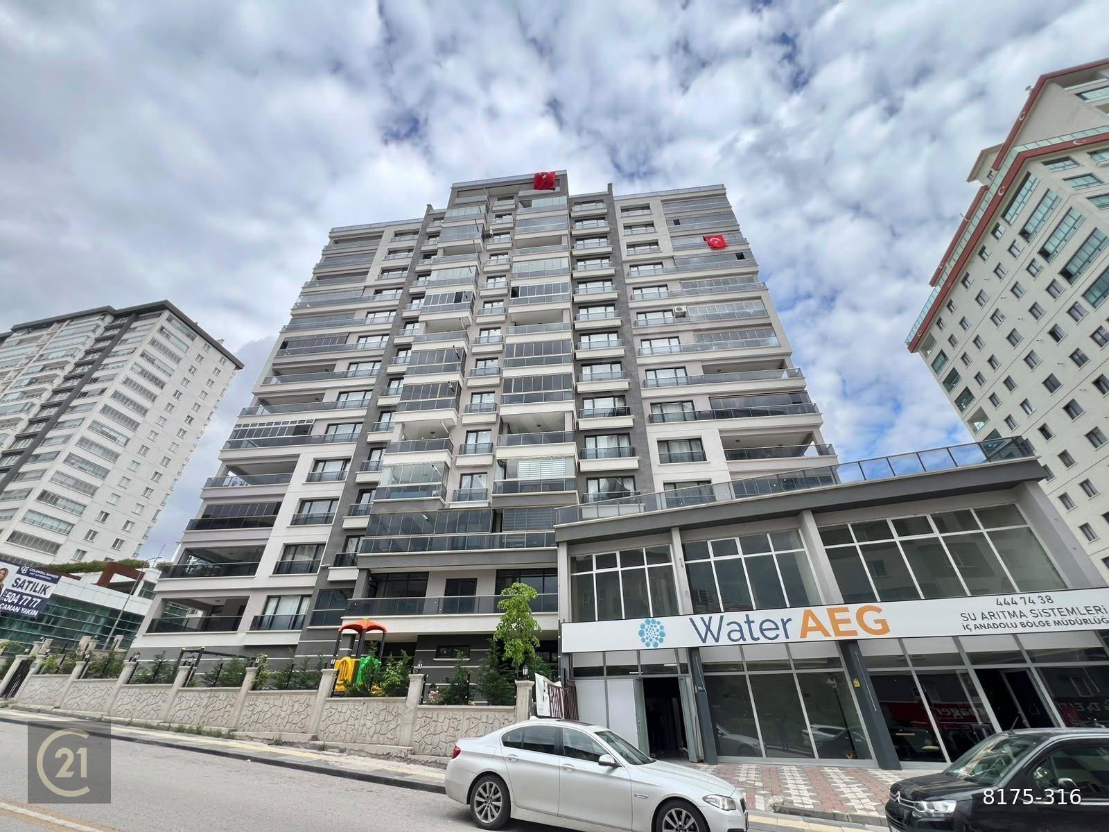GÜNEŞ PARK EVLERİ'NDE | VADİ MANZARALI | 240 m² 5+1 DUBLEKS