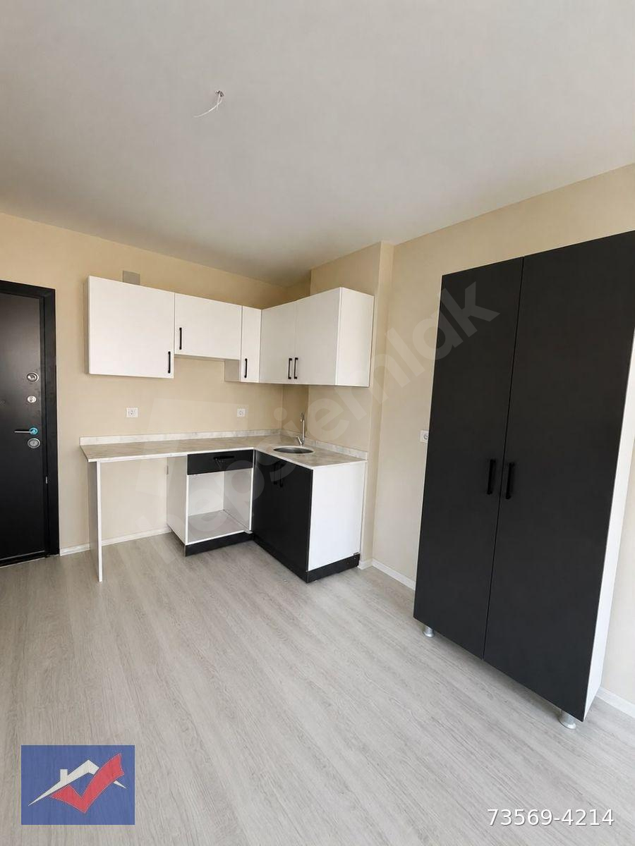 SARIÇAM GÜLTEPE SİTE İÇERİSİNDE 2+1SIFIR BİNA DA HAVUZLU CAZİP FİYAT