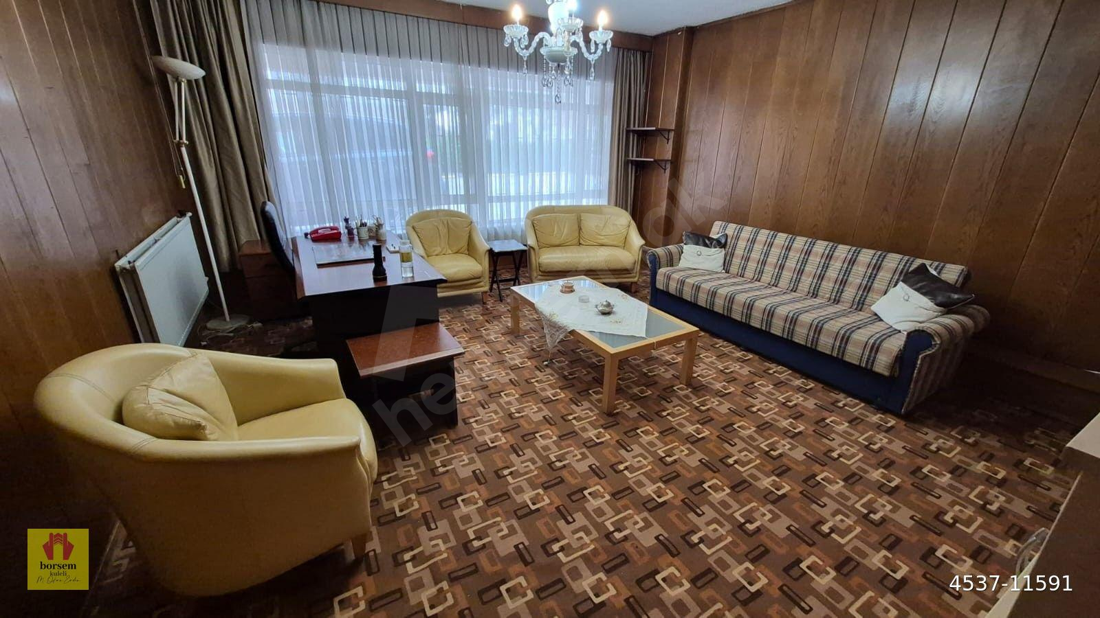 ÇANKAYA AYRANCI REFİKBELENDİR SOK KİRALIK 3+1 DAİRE