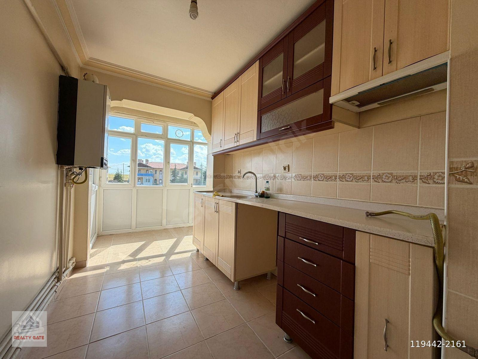 Karacaören'de Önü Açık Yapılı Kiralık 2+1 Realty Gate'ten