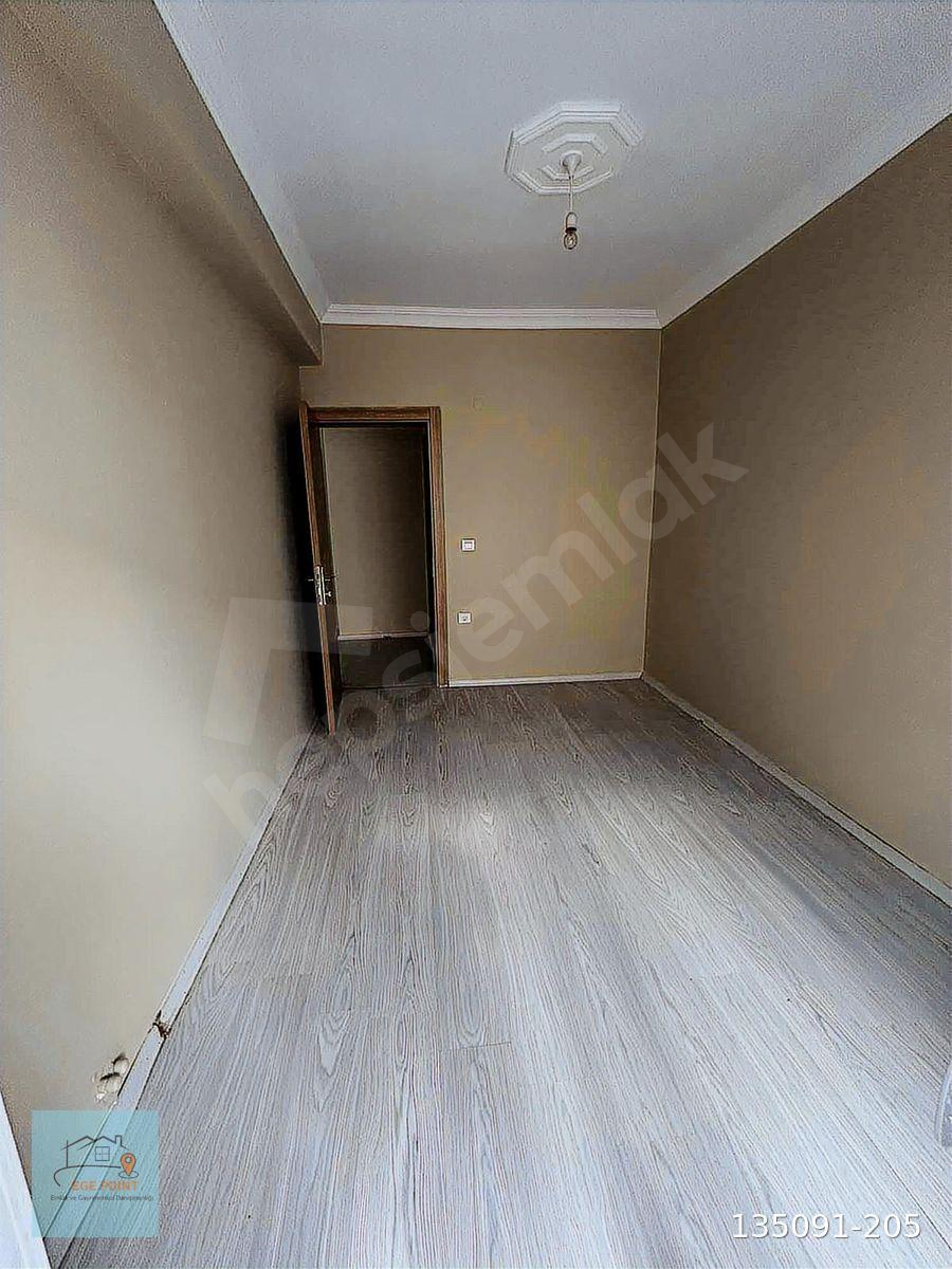 1+1 DAİRE DAVUTLAR MERKEZDE