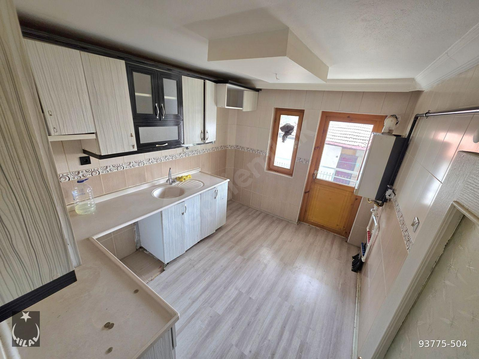 HİLAL'DEN CADDE ÜZERİ'NDE KAT KONUMU'NDA TERAS BALKON'LU DAİRE!!