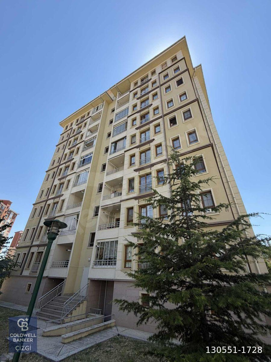 Altınevler KoruPark Sitesi'nde Peyzaj Cepheli Ara Kat 3+1