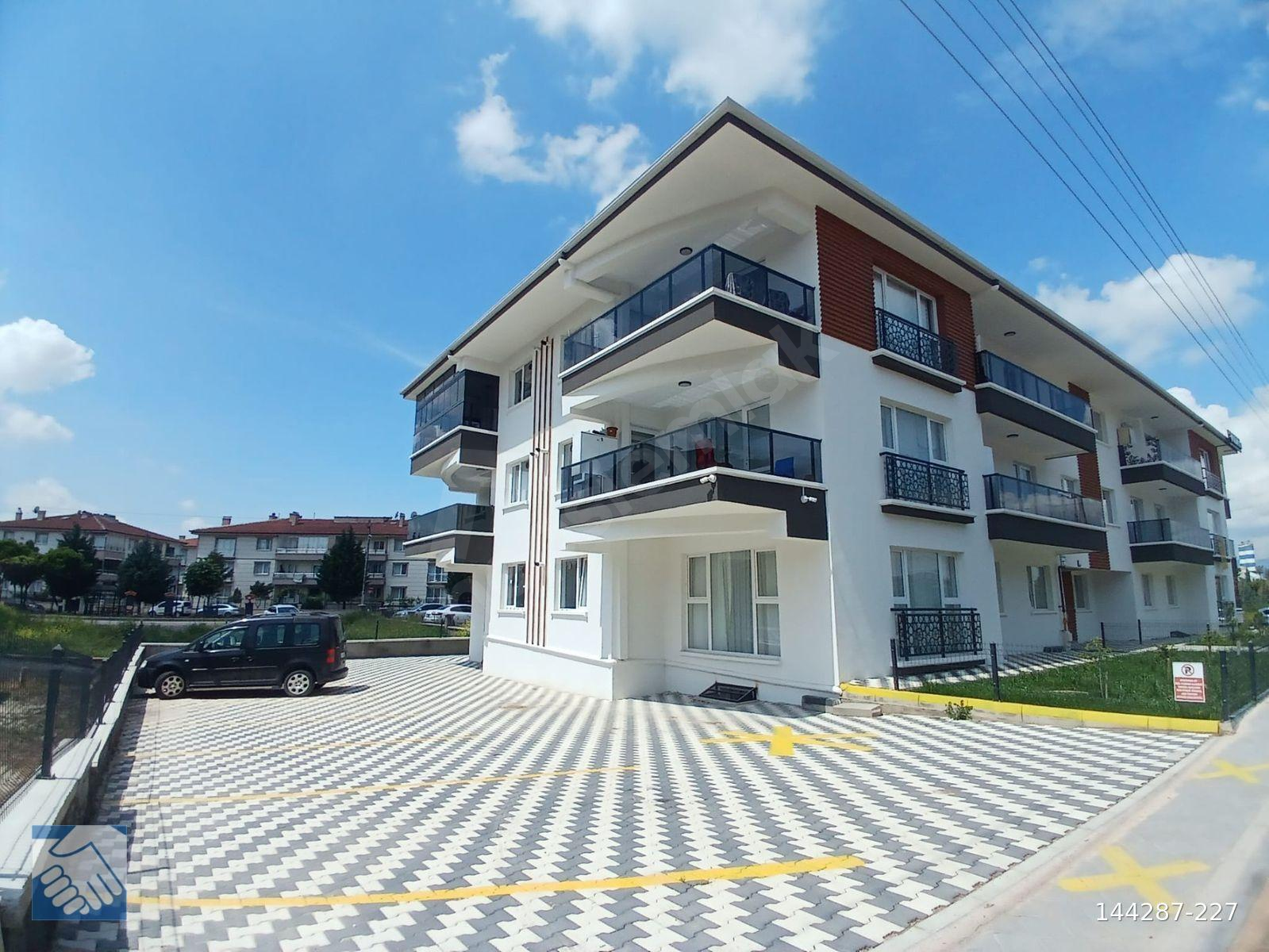 SİNCAN AHİ EVRAN MAH. 3+1 EBEVEYN BANYOLU SATILIK 3+1 DAİRE