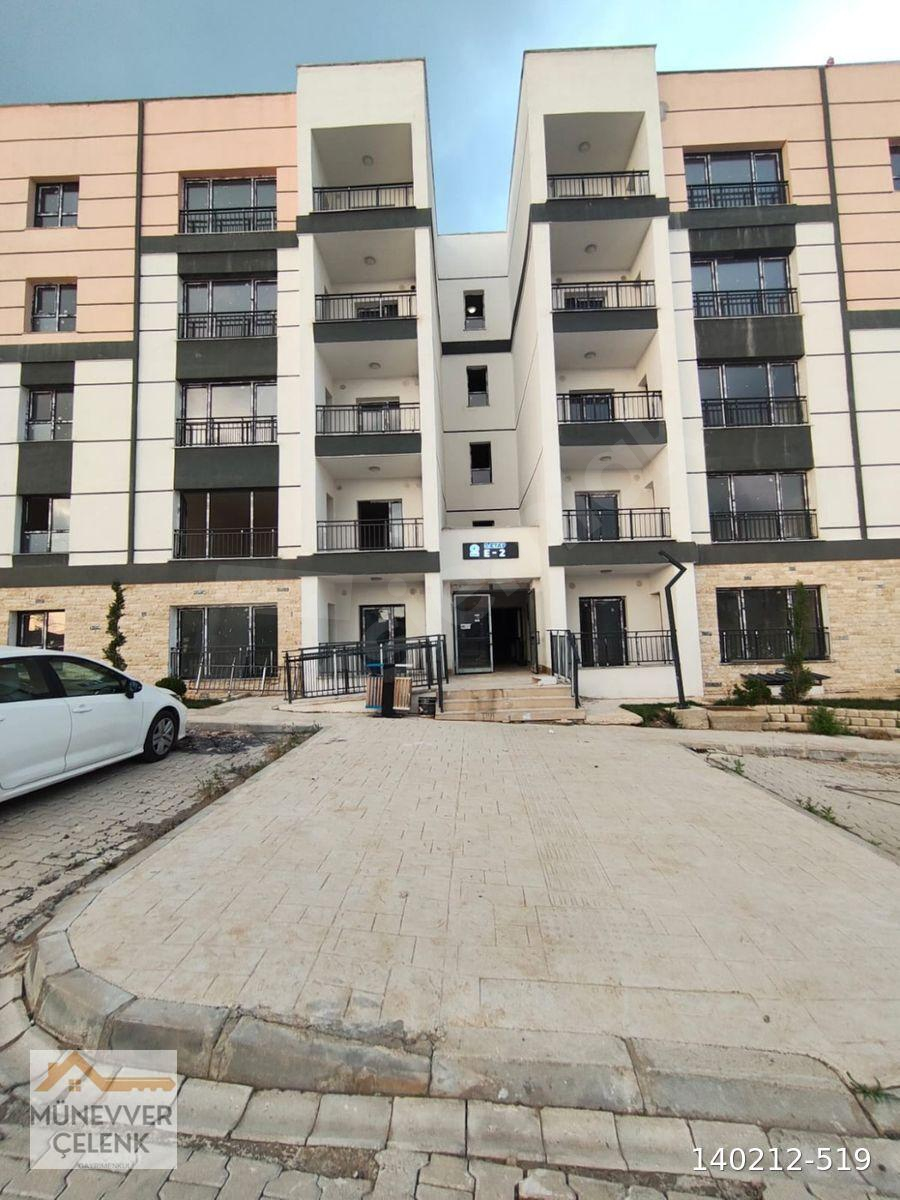 MÜNEVVER ÇELENK GAYRİMENKUL KUZUCULU TOKİ 5,Cİ ETAP KİRALIK 3+1DAİRE