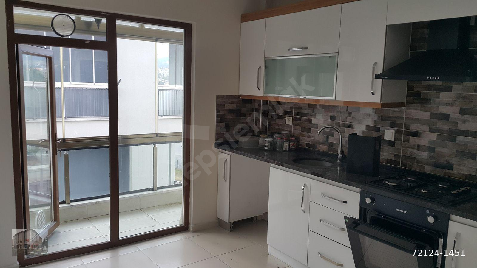 ACİL BOLU BORAZANLAR,TİC.ADASI YAKINI 100M2 ARAKAT C.BLKN.ANKASTRELİ OK GRJ, 2+1 LÜKS DAİRE