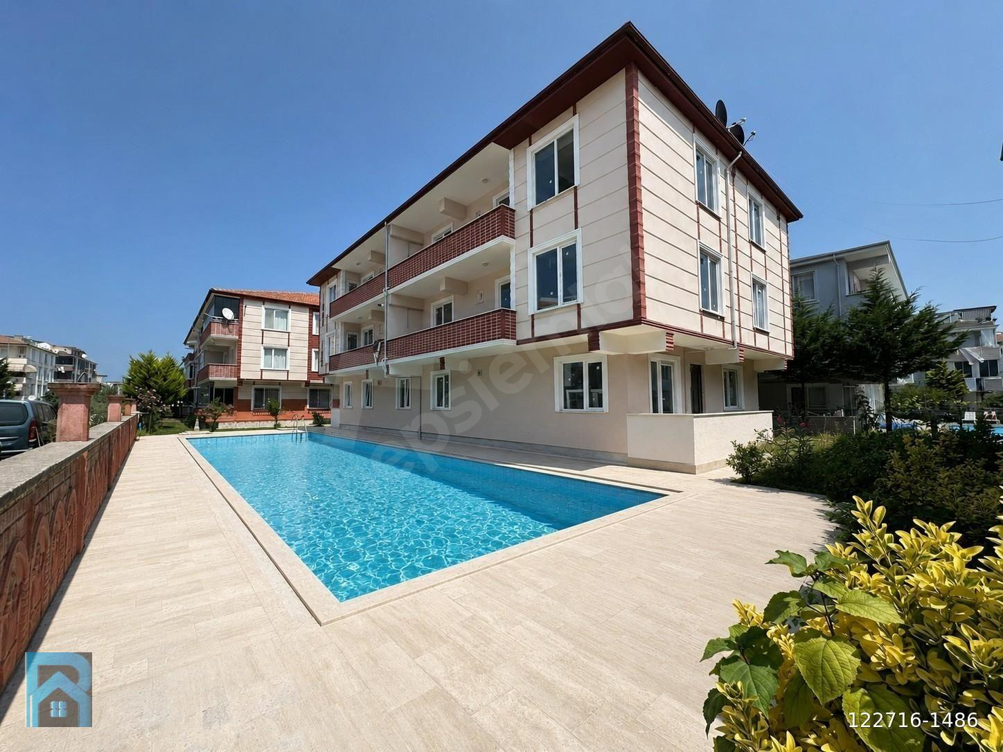TAMAMI BU FİYAT | DENİZE YAKIN HAVUZLU SİTEDE 2+1 DAİRE