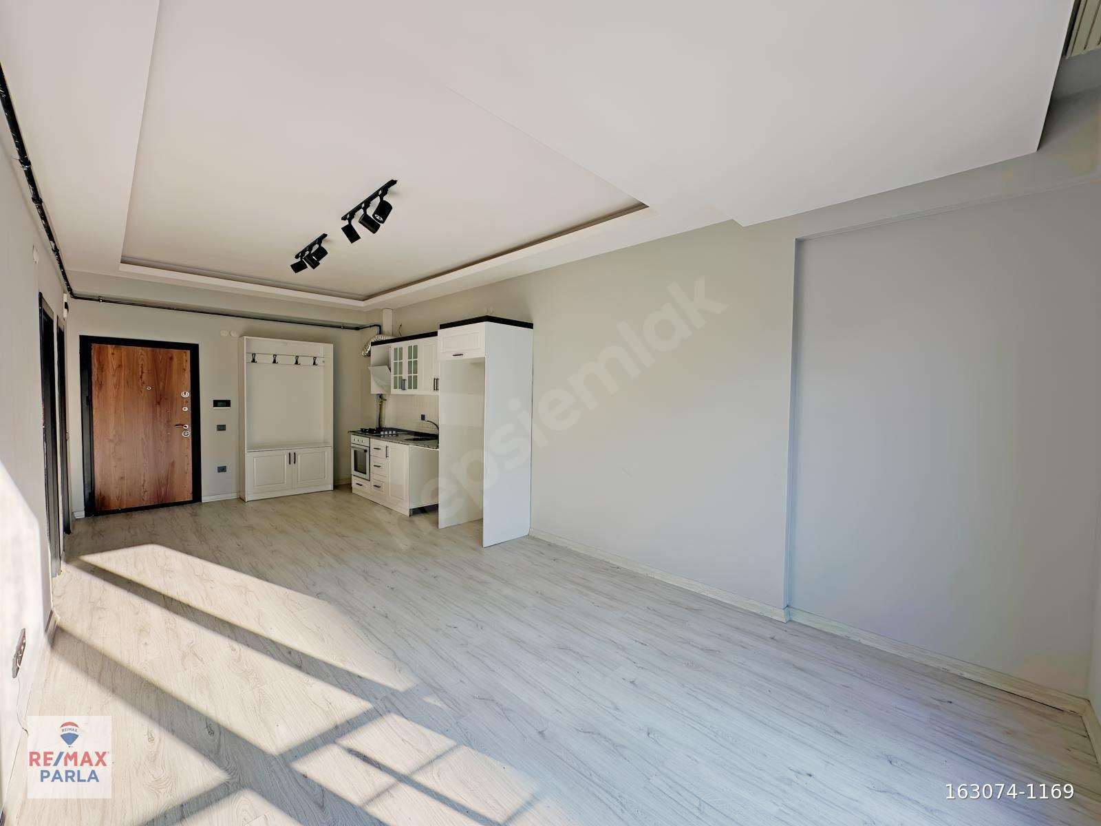 Hüseyin BOYLU'dan Pamuklu Bulvarına Cephe Kiralık 1+1 Daire