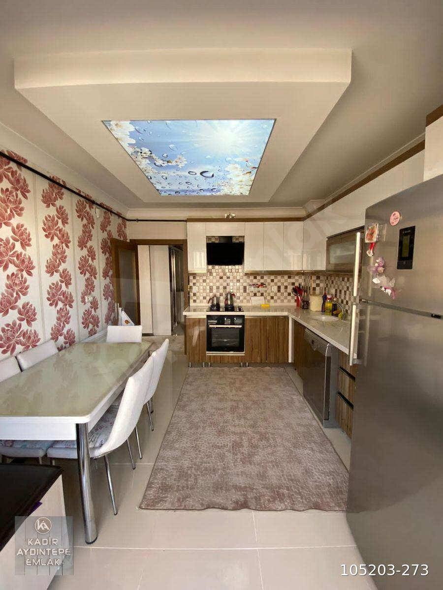 951.CADDE YANINDA YENİ BİNA ORTA KAT ÖN CEPHE LÜX YAPILI 3+1