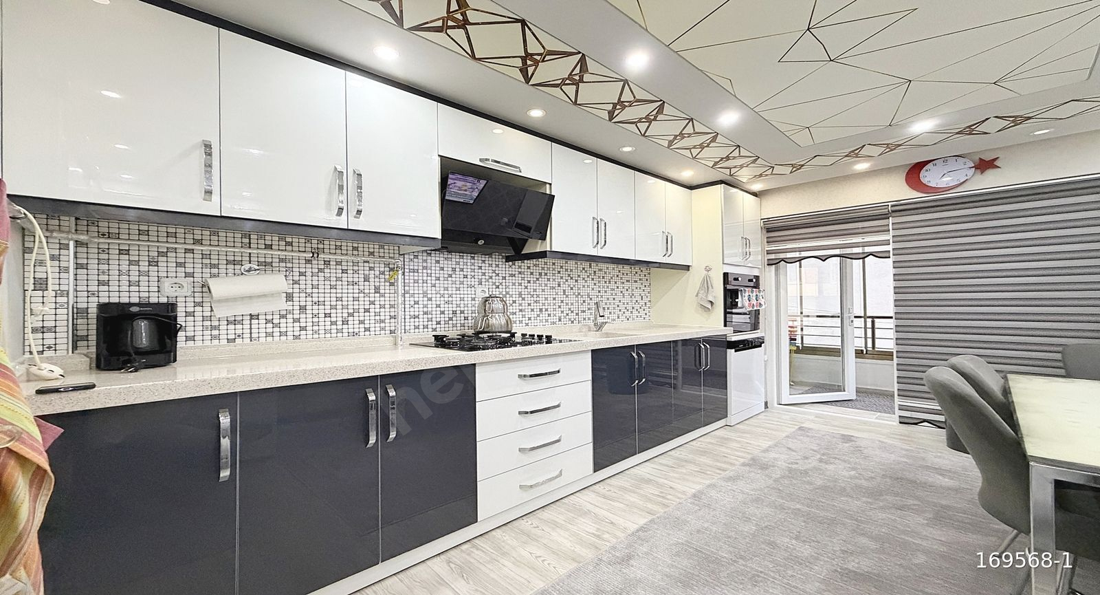 VİZYON GAYRİMENKUL'DEN SATILIK YÜKSEK KREDİLİ FULL YAPILI DAİRE