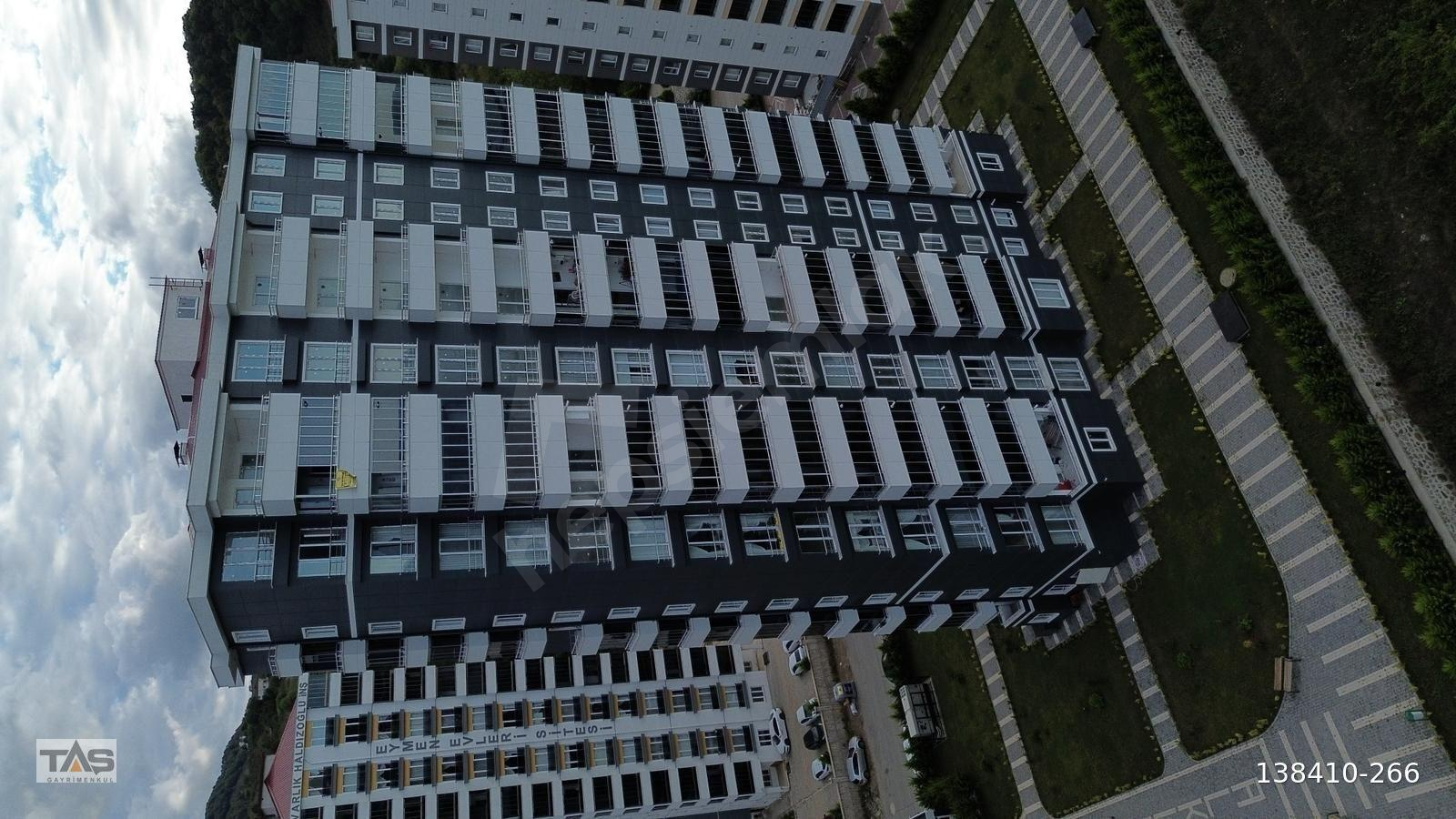 TAŞ GAYRİMENKULDEN DOLUNAYDA DENİZE NAZIR SATILIK 140M 3+1 DAİRE