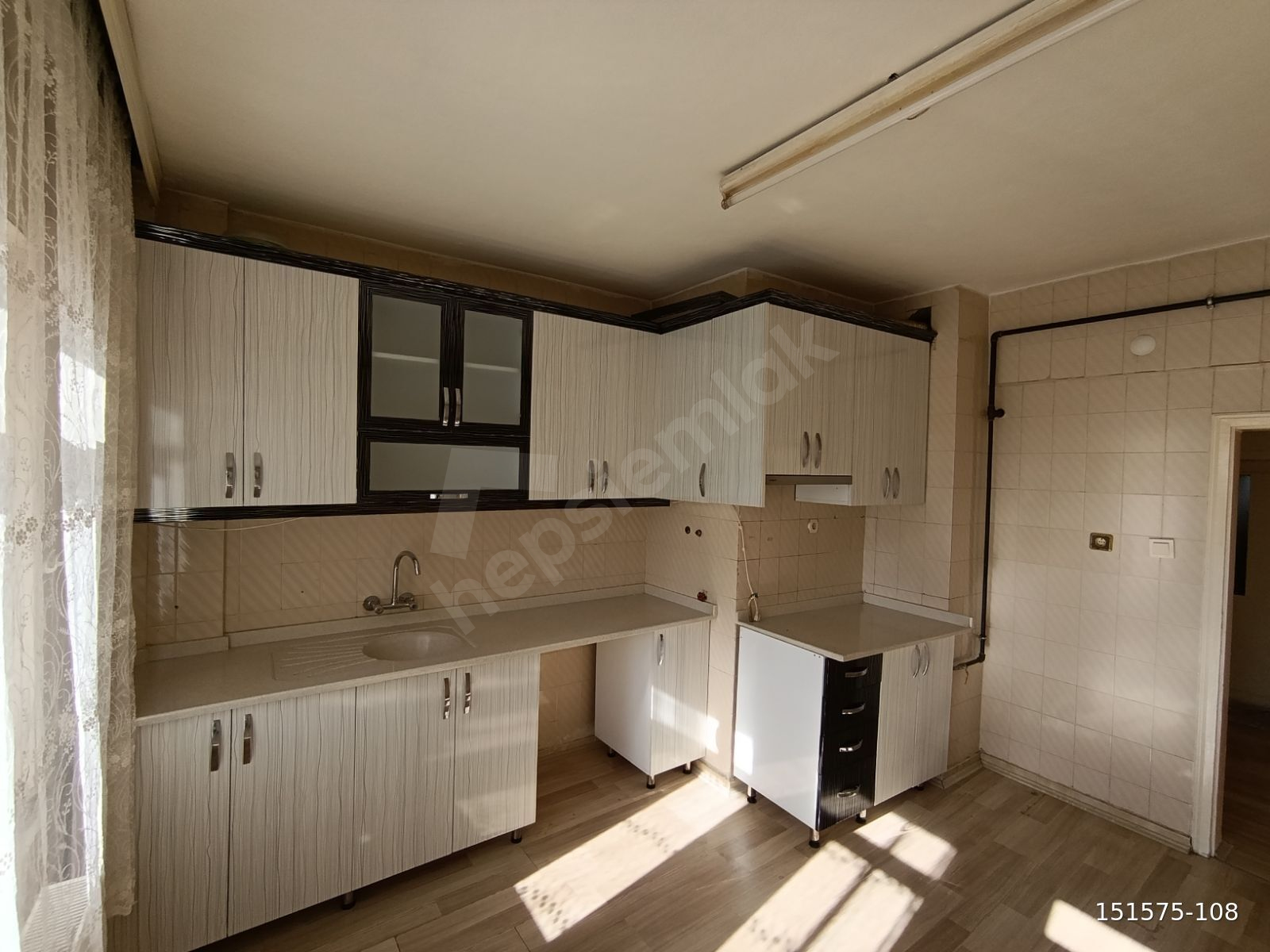 MERKEZDE KİRALIK DAİRE