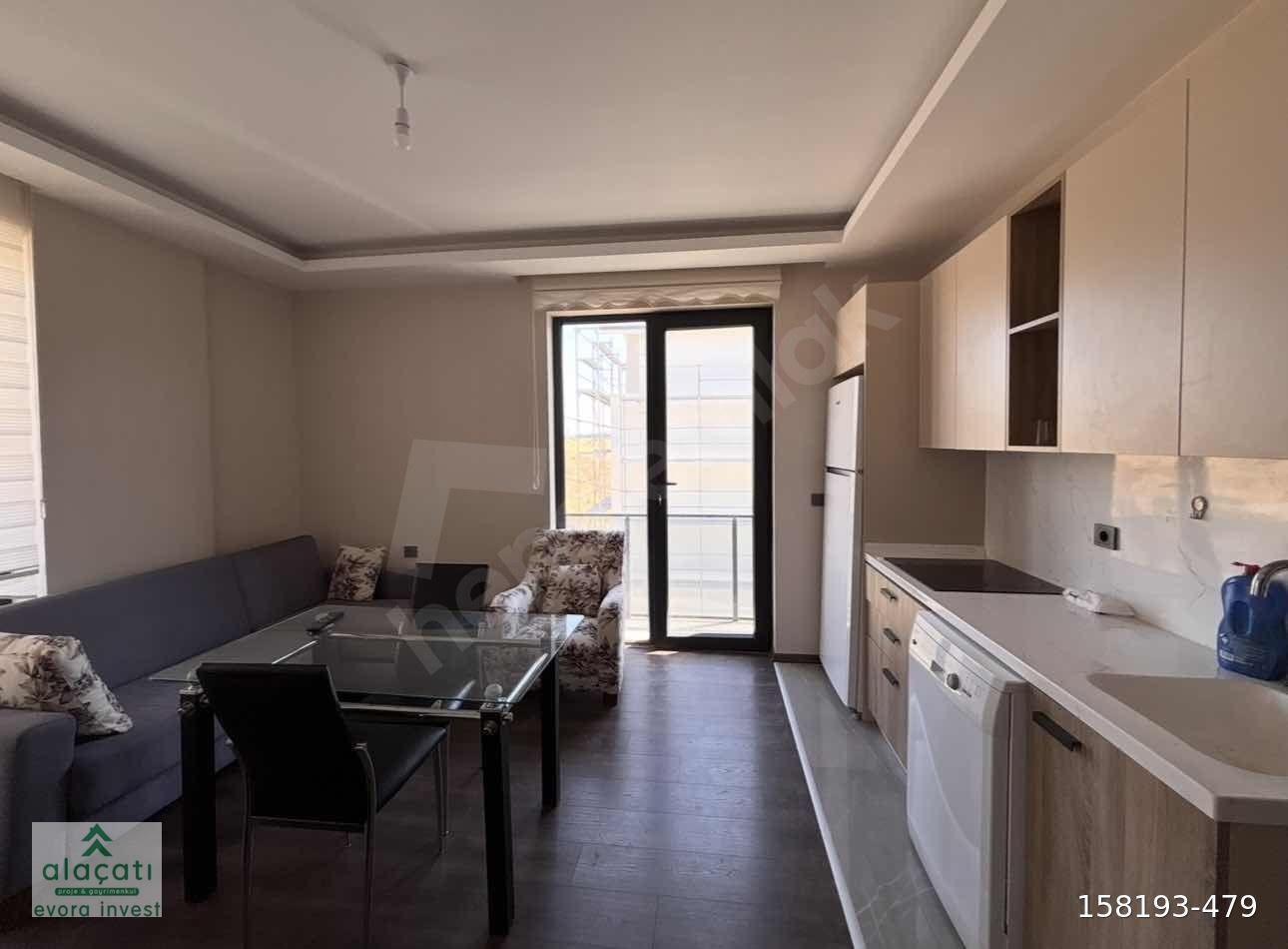 TAŞPINAR MERKEZİ LOKASYONDA ARA KAT EŞYALI KİRALIK DAİRE