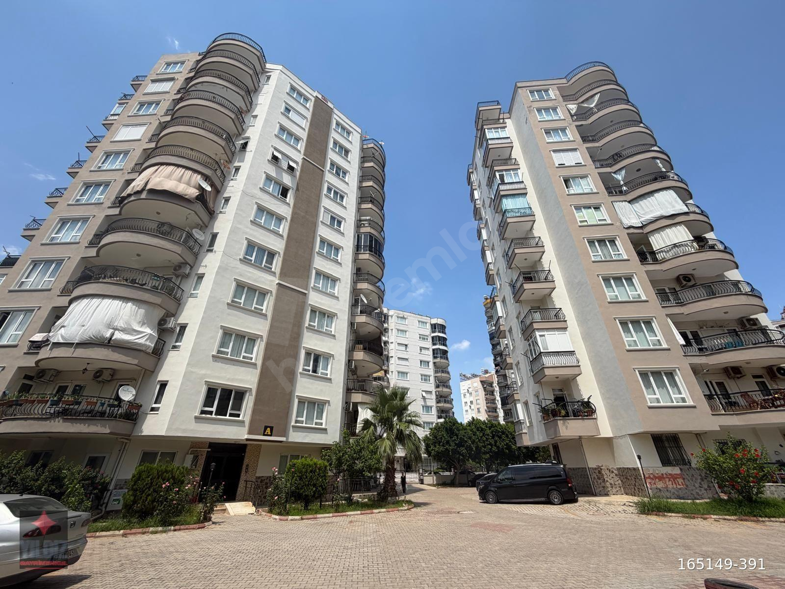 KONYAALTI MOLLAYUSUFTA SATILIK 3+1 DAİRE
