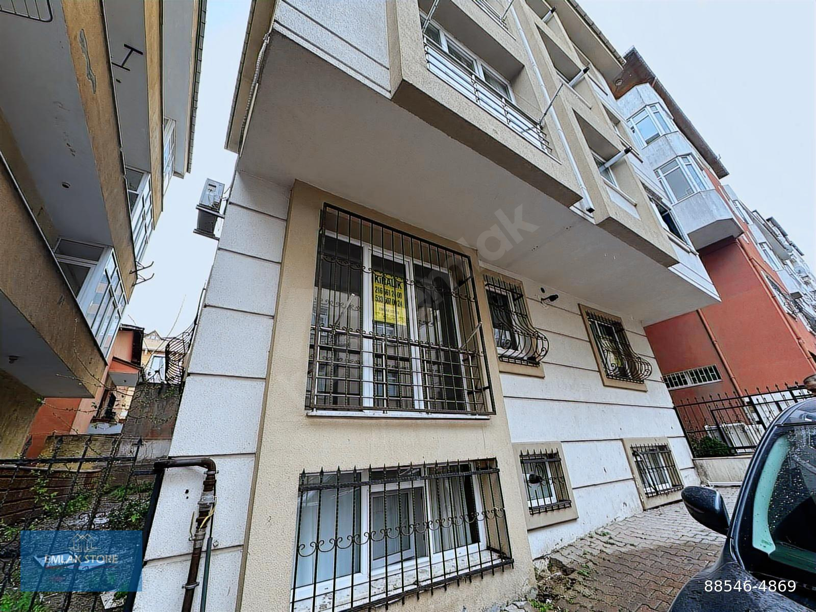 EMLAK STORE'DAN KAYIŞDAĞI'NDA KATTA TEK DAİRE SATILIK 2+1 DAİRE