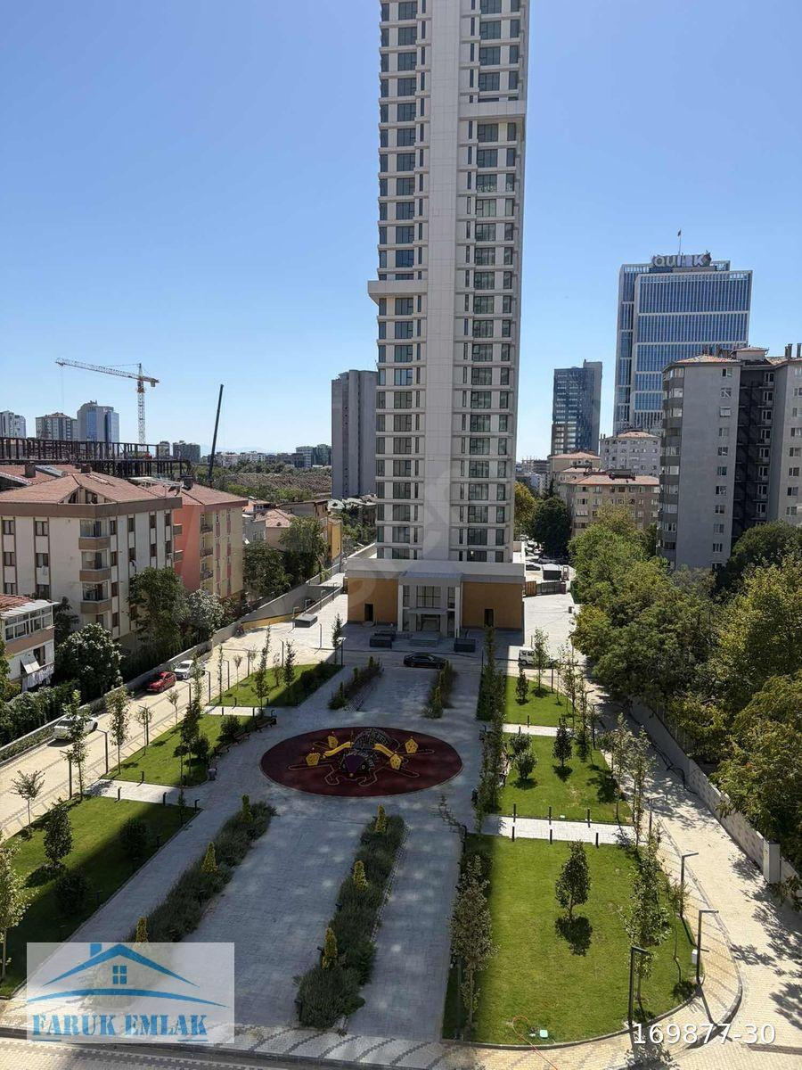 Tuna Park Ataşehir'de 2+1 Sıfır E.Banyolu K.Otoparklı Kiralık