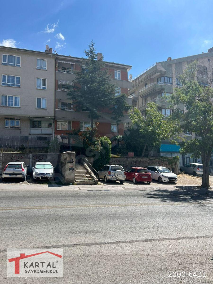 ETLİK YUNUS EMRE CADDESİ ÜZERİNDE ARA KAT EŞYALI