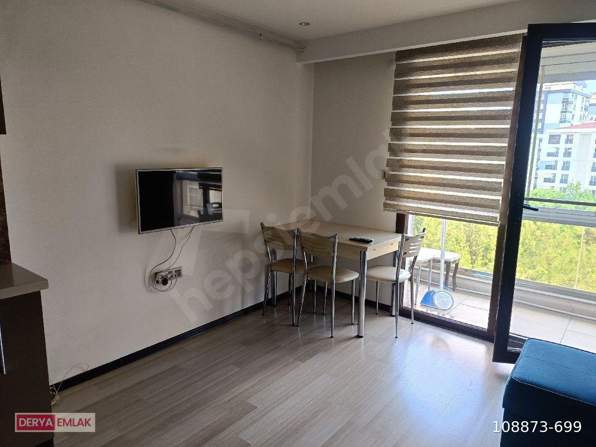 EDİRNE MERKEZ GÖLET MEVKİİ TRAKHOME DE GENİŞ, MOBİLYALI BEYAZ EŞYALI KİRALIK 1+1 DAİRE.