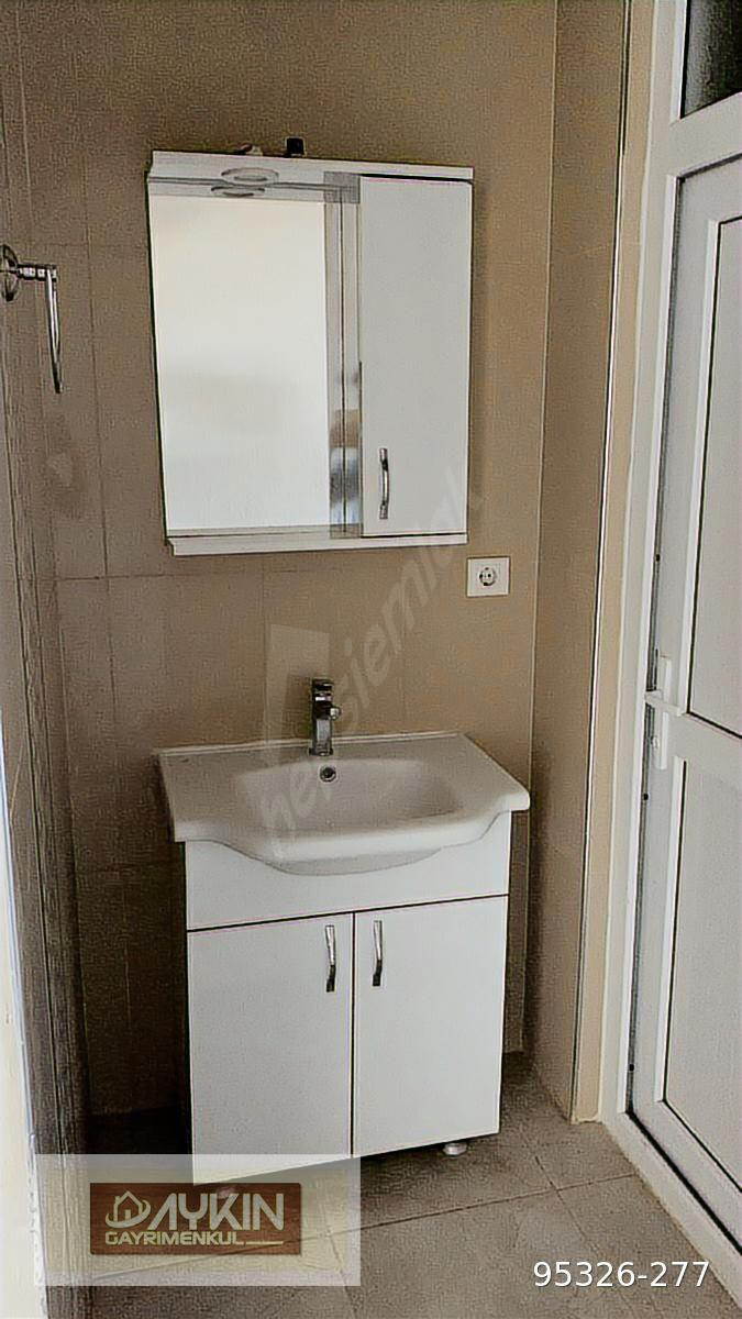 ÇİNE HAMİTABAT MAH 157M2 DOĞALGAZLI YENİ KİRALIK DAİRE