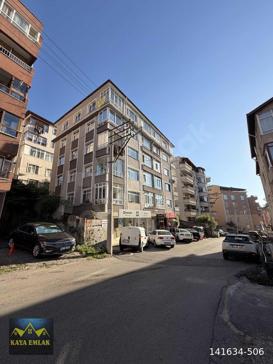 KAYA EMLAK'TAN BAHÇELİ EVLERDE SATILIK 3+1 DAİRE
